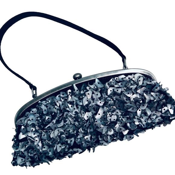 Shell Evening Bag With Handle - Picture 1 of 9